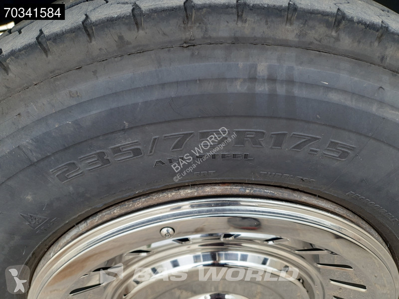 Nooteboom 41-03 Steering Axle MOT 01/27 Ramps...