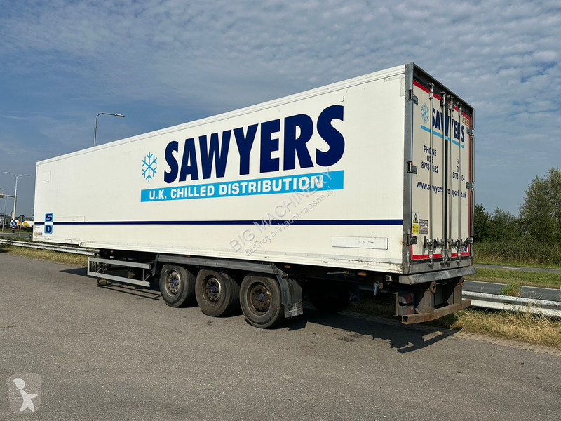Semitrailer Meat Hook Thermo King SLXE 400