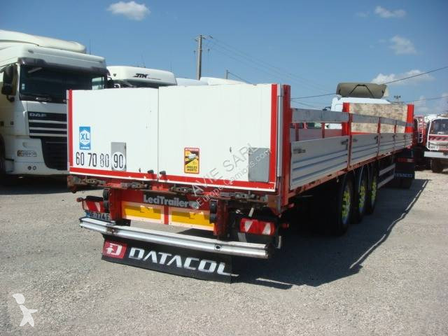 Semitrailer Lecitrailer 38T 3 ESSIEUX RELEVABLE...