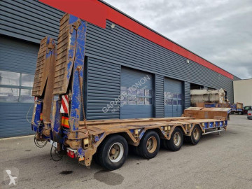 Semitrailer maskinbärare Trax
