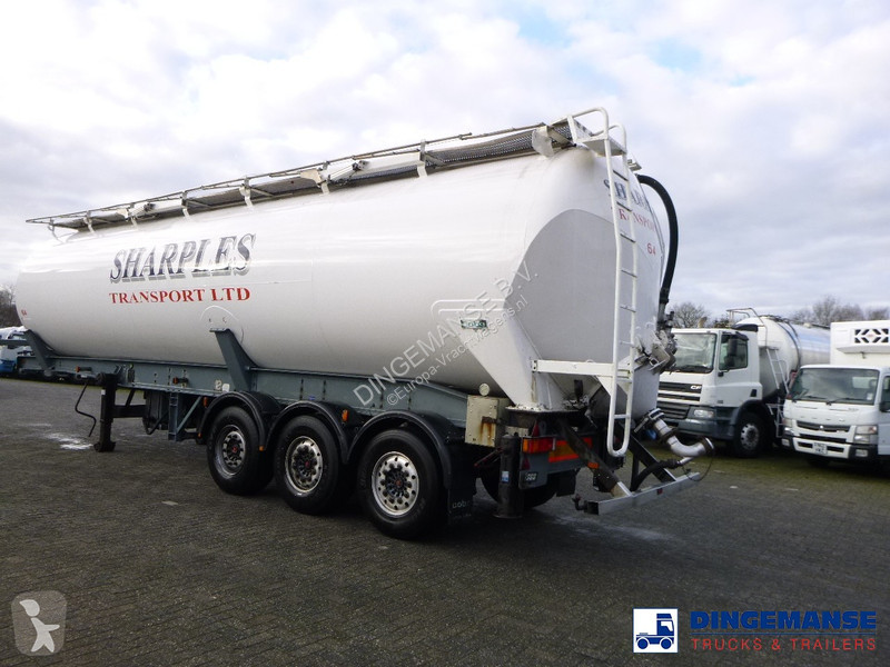 Semiremorca Cobo Powder tank alu 58 m3 (tipping)
