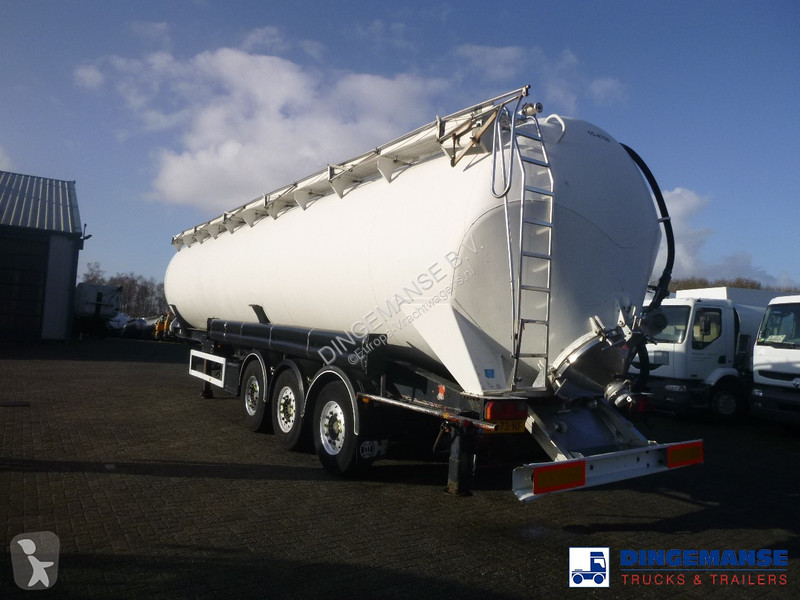 Semi reboque Feldbinder Powder tank alu 63 m3...