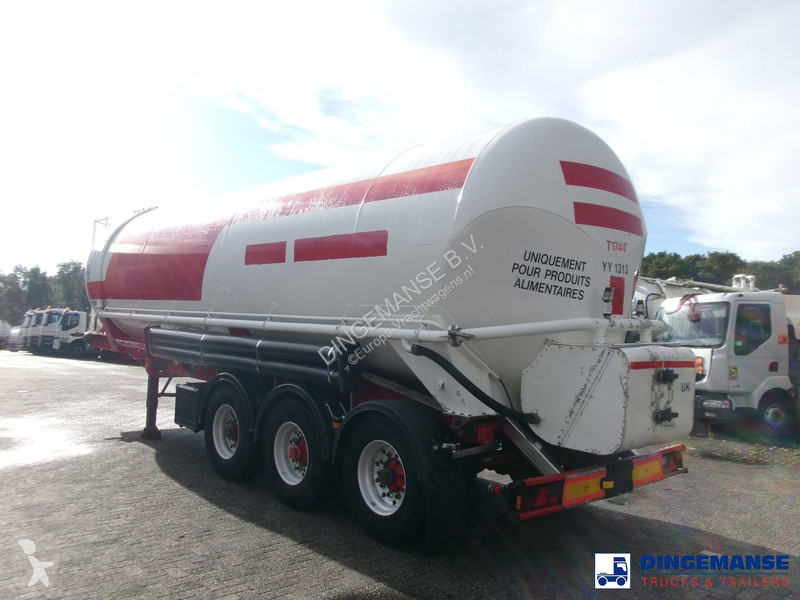 Semi reboque Feldbinder Powder tank alu 41 m3...