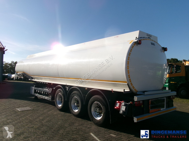 Semiremorca Cobo Fuel tank alu 44.7 m3 / 6 comp...