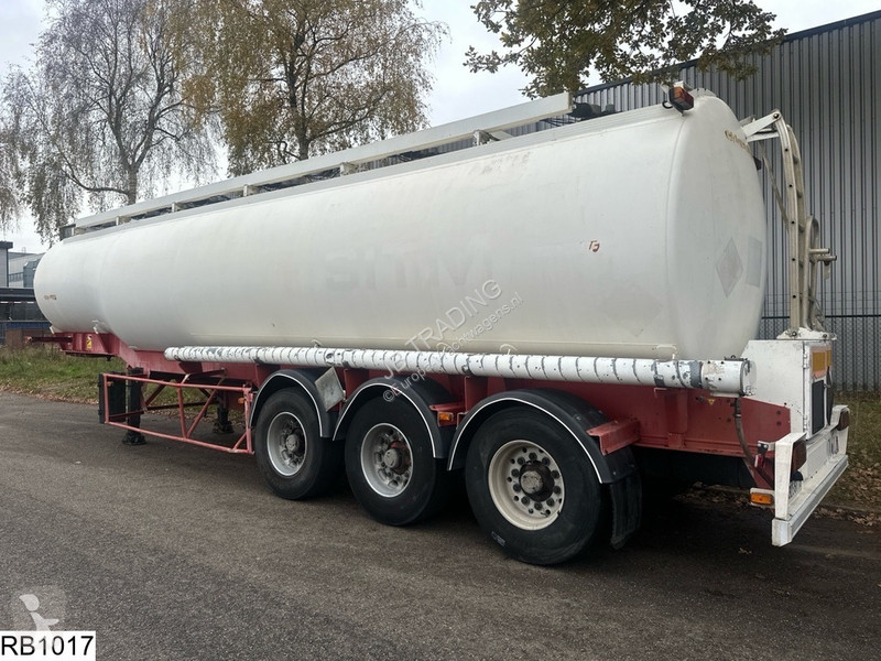 Semi remorque Fruehauf Fuel 39886 Liter, 7...