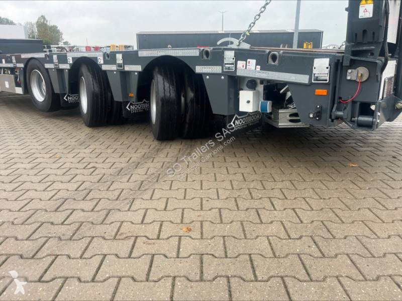 Semitrailer Nooteboom MCOS 48