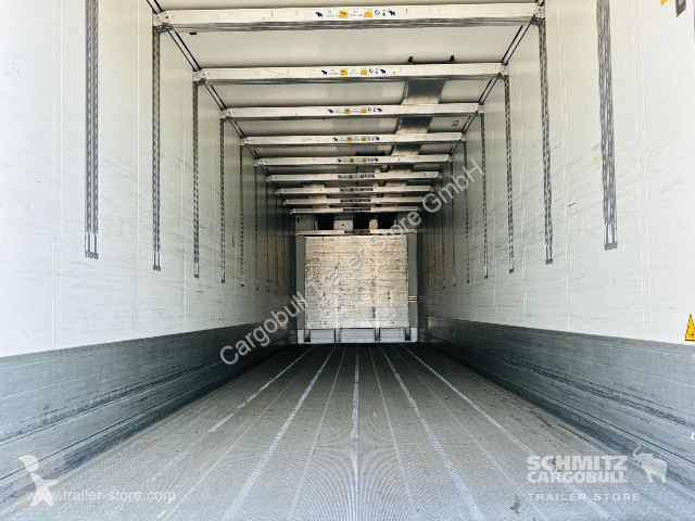 Semiremorca Schmitz Cargobull Tiefkühler...