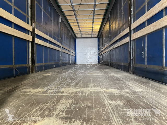 Semitrailer Berger Curtainsider Standard
