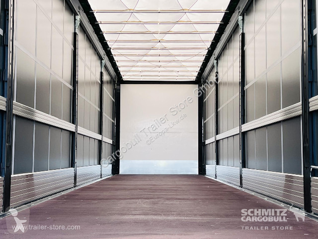 Semitrailer Berger Curtainsider Standard Getränke