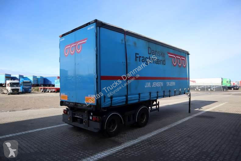Semitrailer Kel-Berg 19 pl....