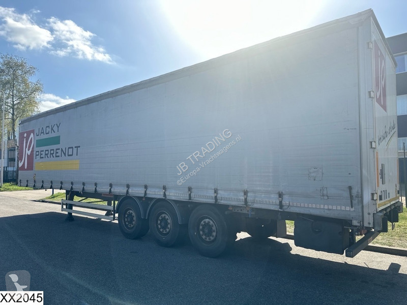 Semitrailer Fruehauf Tautliner