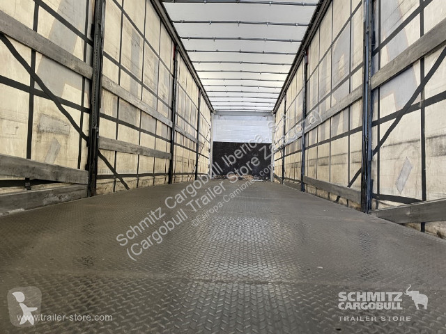 Semitrailer Schmitz Cargobull Curtainsider...