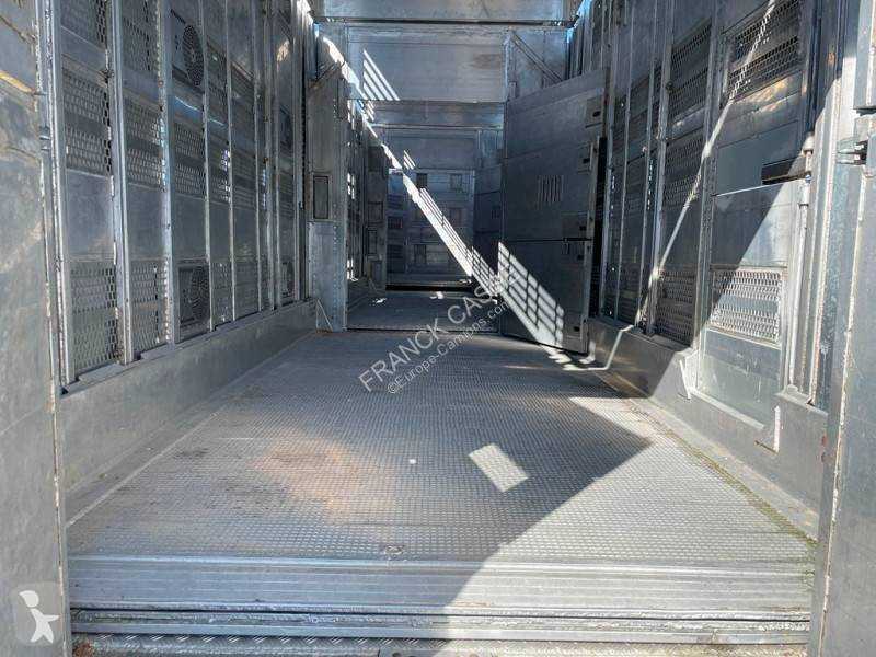 Semitrailer Pezzaioli 3 étages - 3 compartiments