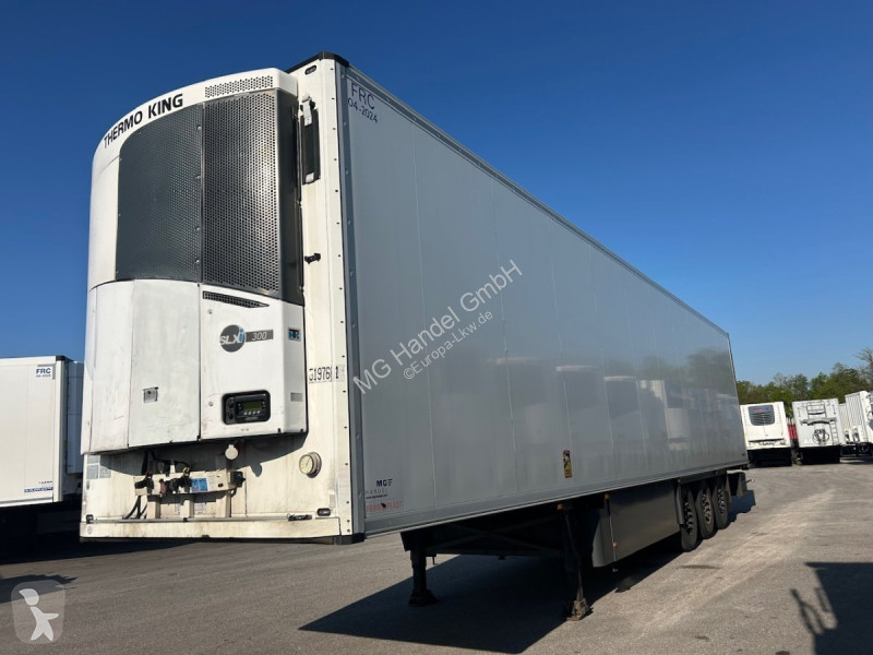 Semiremorca Schmitz Cargobull SKO24 Rohrbahnen,...