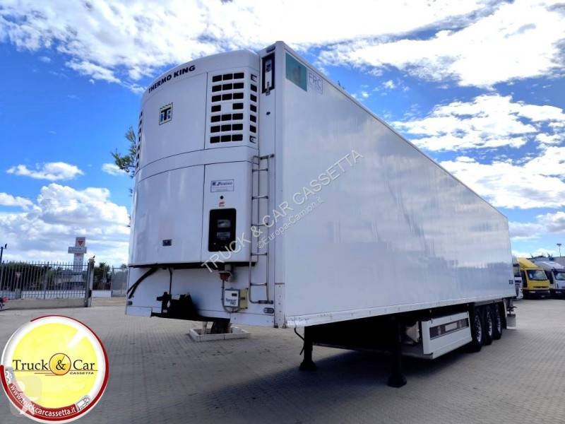Semitrailer Menci