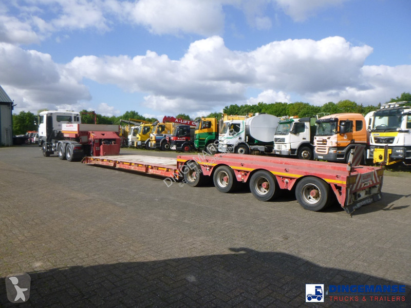 Semiremorca Faymonville 4-axle lowbed trailer...