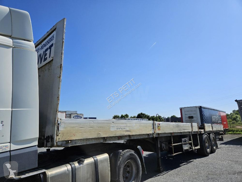 Semi remorque Fruehauf SEMI-REMORQUE PLATEAU