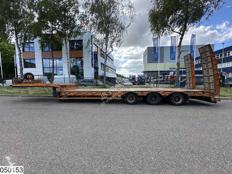 Semiremorca Asca Lowbed 48.000 KG, Steelsuspension