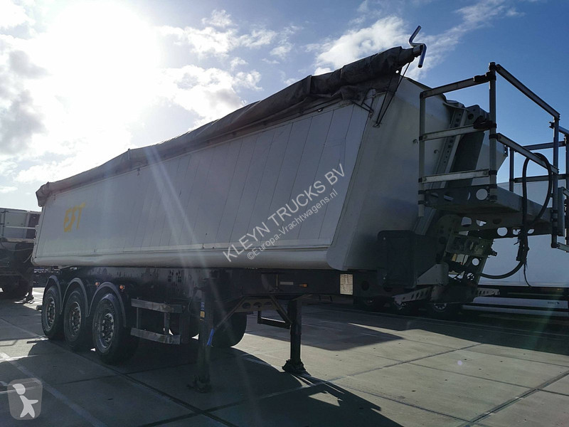 Sættevogn Schmitz Cargobull SGF*S3