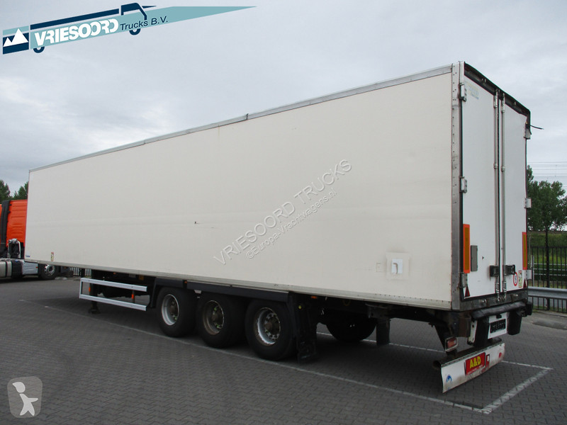 Semiremorca Krone K275