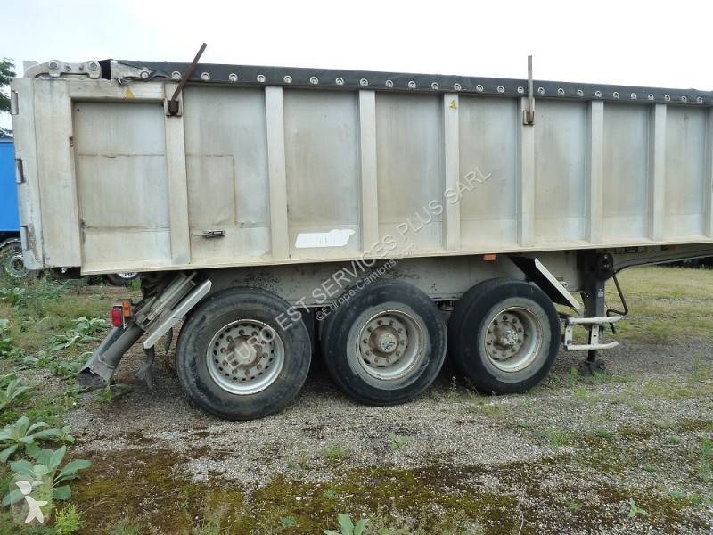 Semi reboque Benalu