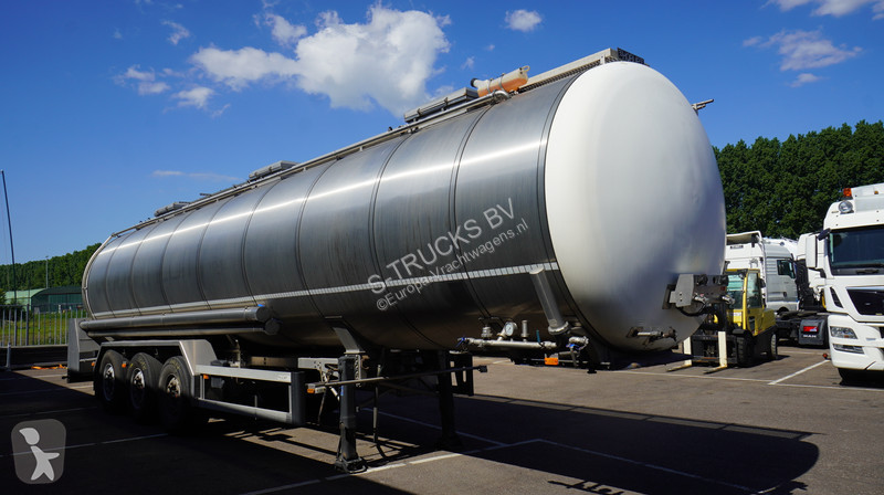 Semi reboque Burg 3 AXLE FOOD TRAILER 38.200LTR