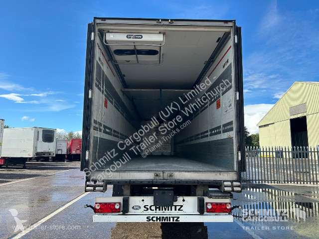نصف مقطورة Schmitz Cargobull Reefer Multitemp