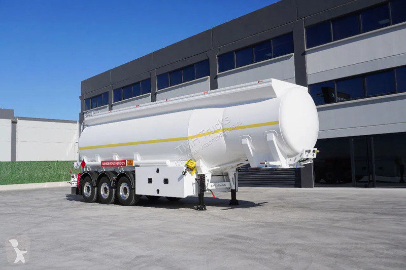 Semiremorca  EFEMMAK Fuel tank semi-trailer...