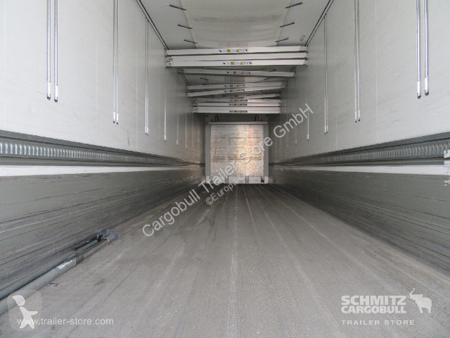 Semi reboque Schmitz Cargobull Tiefkühler Mega...