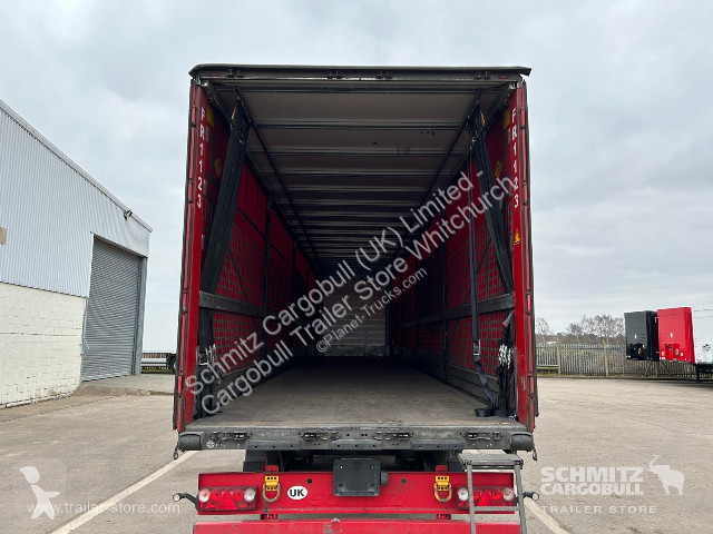 نصف مقطورة Schmitz Cargobull Curtainsider...