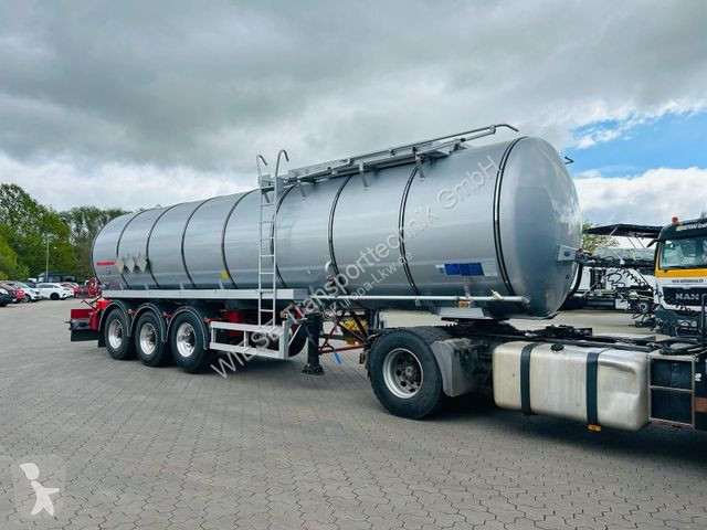 Semitrailer Kässbohrer STS.SS Edelstahl...