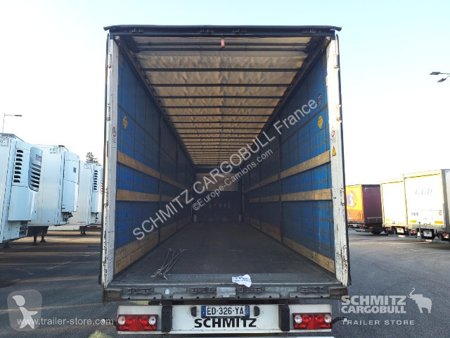 Semitrailer Schmitz Cargobull Semitrailer...