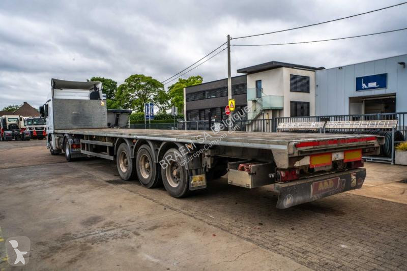 Semi remorque System Trailers SYSTEM TRAILERS...