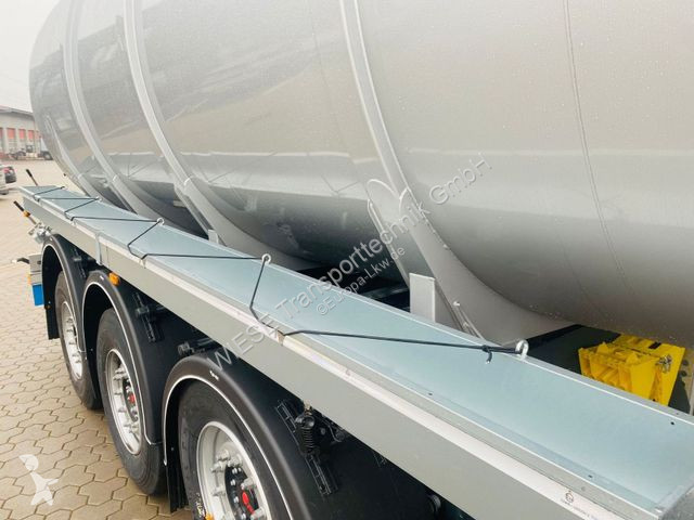 Semitrailer D-TEC Gülletanker SV 2011...