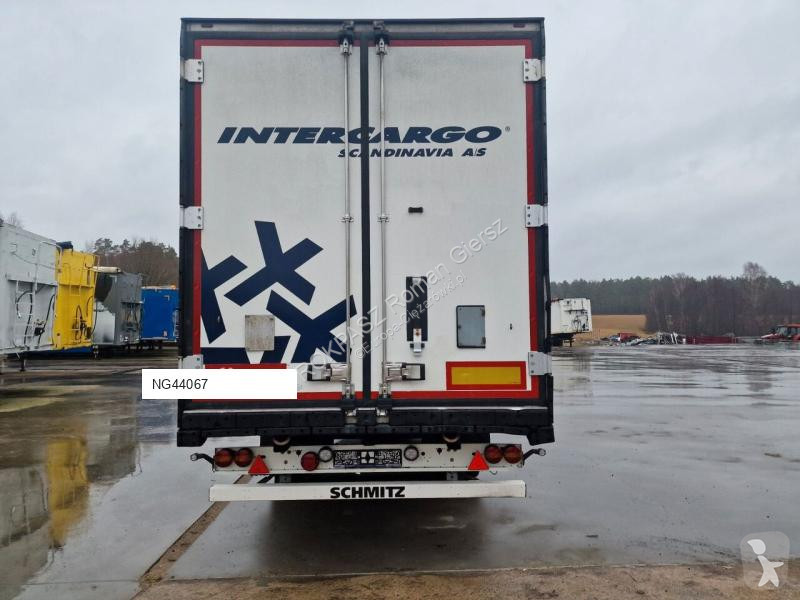 Полуремарке Schmitz Cargobull