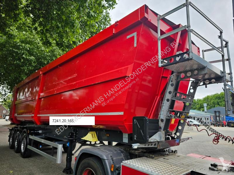 Sættevogn Schmitz Cargobull SGF*S3 Scraptipper