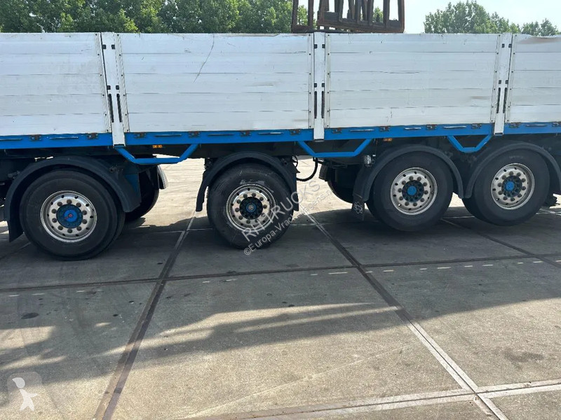 Semitrailer Pacton 4 X 4 ASSIGE MET KENNIS...