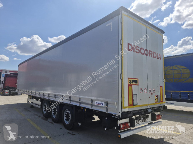 Návěs Schmitz Cargobull Curtainsider Standard