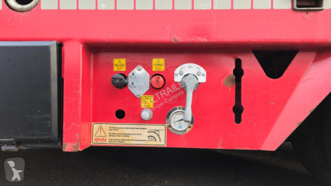 Semi remorque porte engins