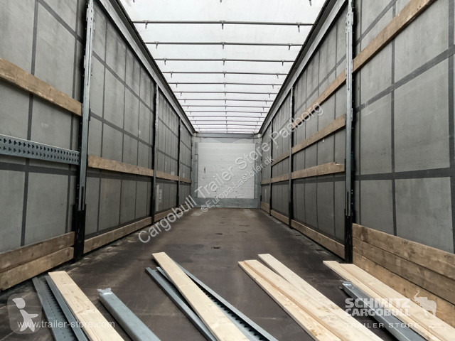 Sættevogn Schmitz Cargobull Curtainsider...