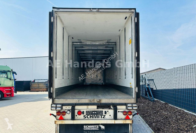 نصف مقطورة Schmitz Cargobull