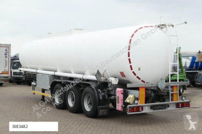 Semitrailer tank råolja Kässbohrer