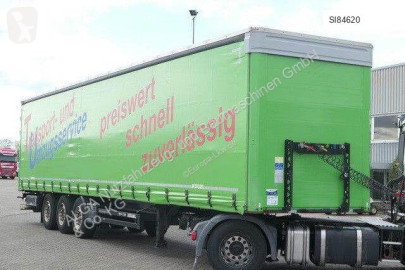 Semitrailer skjutbara ridåer (flexibla skjutbara sidoväggar) Kögel