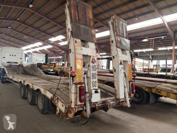 Semi remorque porte engins ACTM