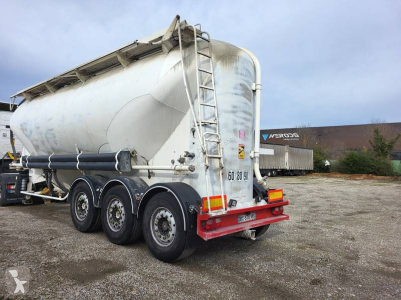 Semitrailer Spitzer