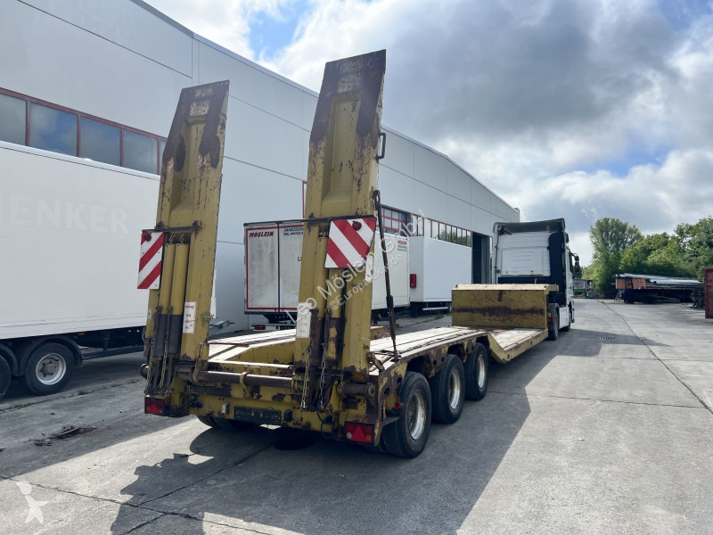 Semiremorca Langendorf SATBUE 30/38 3 Achs...