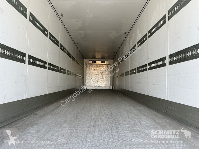 Semitrailer Schmitz Cargobull Tiefkühler Standard
