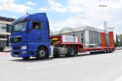 Semirimorchio trasporto macchinari Donat nuovo