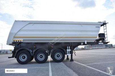 Semi remorque benne Donat neuve