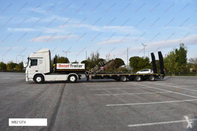Semi remorque porte engins Donat neuve